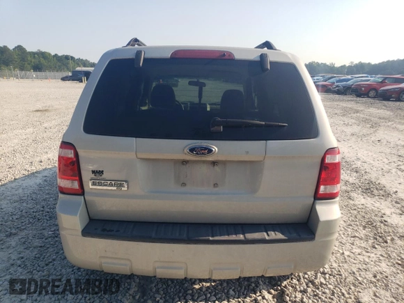 2008 Ford Escape XLT with VIN 1FMCU03178KD39680, listed as a Copart auction lot 62017805 with 149,799 mi miles and Salvage title. Bid and sale history available at DreamBid. Image 6.