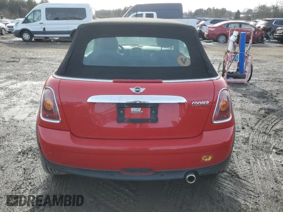 2009 MINI Convertible z VIN WMWMR33589TJ94303, wystawiony jako Copart lot #43358885 z przebiegiem 44 688 mil mil oraz Czysty tytuł • Clean title. Historia ofert i sprzedaży dostępna na DreamBid. Obrazek 6.