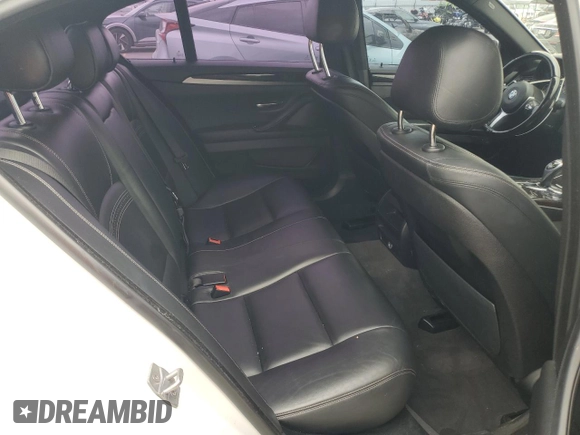 2016 BMW 5 Series 535i z VIN WBA5B1C56GG131591, wystawiony jako Copart lot #55777355 z przebiegiem 96 692 mil mil oraz Szkoda całkowita • Salvage title. Historia ofert i sprzedaży dostępna na DreamBid. Obrazek 10.