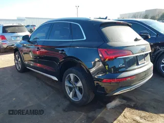 2024 Audi Q5 Premium z VIN WA1ABAFY2R2013670, wystawiony jako IAAI lot #41134099 z przebiegiem 5 940 mil mil oraz . Historia ofert i sprzedaży dostępna na DreamBid. Obrazek 3.