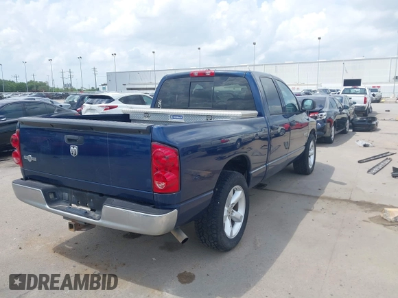 2008 Dodge 1500 SLT с VIN 1D7HA18248J171664, выставлен на аукционе IAAI как лот 42090593 с пробегом 238 001 миль миль и . История ставок и продаж доступна на DreamBid. Изображение 4.