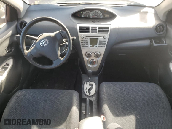 2008 Toyota Yaris z VIN JTDBT923581190461, wystawiony jako Copart lot #48695515 z przebiegiem 140 946 mil mil oraz Szkoda całkowita • Salvage title. Historia ofert i sprzedaży dostępna na DreamBid. Obrazek 8.