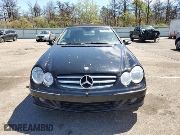 2007 Mercedes-Benz CLK 350 z VIN WDBTK56F87T075729, wystawiony jako Copart lot #55878175 z przebiegiem 123 584 mil mil oraz Czysty tytuł • Clean title. Historia ofert i sprzedaży dostępna na DreamBid. Obrazek 5.