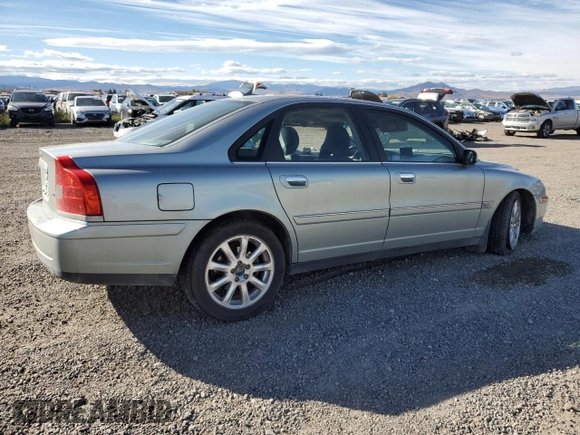 2004 Volvo S80 with VIN YV1TH59HX41372404, listed as a Copart auction lot 71828184 with 89,150 mi miles and Clean Title. Bid and sale history available at carsss.com. Image 3.