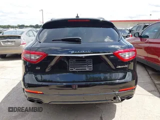2019 Maserati Levante с VIN ZN661XUAXKX323919, выставлен на аукционе IAAI как лот 42484880 с пробегом 71 024 миль миль и . История ставок и продаж доступна на DreamBid. Изображение 16.