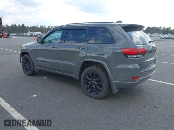 2020 Jeep Grand Cherokee Altitude z VIN 1C4RJFAG5LC364453, wystawiony jako IAAI lot #42168969 z przebiegiem 66 573 mil mil oraz . Historia ofert i sprzedaży dostępna na DreamBid. Obrazek 3.