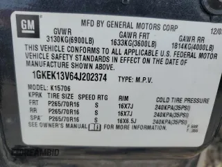 2004 GMC Yukon SLE with VIN 1GKEK13V64J202374, listed as a Copart auction lot 85514164 with 269,342 mi miles and Salvage Title. Bid and sale history available at carsss.com. Image 12.