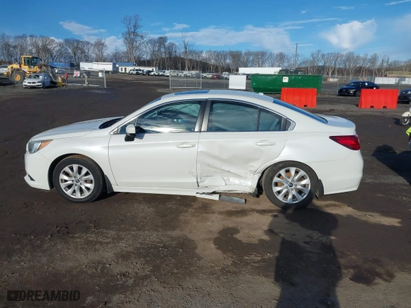 2015 Subaru Legacy 2.5i Premium with VIN 4S3BNBD66F3035752, listed as a IAAI auction lot 41219005 with 85,066 mi miles. Bid and sale history available at carsss.com. Image 14.