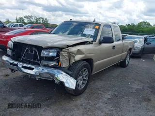 2004 Chevrolet Silverado 1500 LS with VIN 2GCEC19T141134218, listed as a IAAI auction lot 42074604 with 229,100 mi miles and . Bid and sale history available at DreamBid. Image 2.
