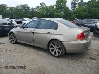 2008 BMW 3 Series 335xi z VIN WBAVD53528A285513, wystawiony jako Copart lot #57087105 z przebiegiem 104 433 mil mil oraz Szkoda całkowita • Salvage title. Historia ofert i sprzedaży dostępna na DreamBid. Obrazek 2.
