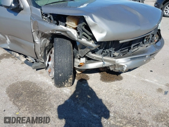 2003 Chevrolet Suburban LT с VIN 3GNFK16Z83G288048, выставлен на аукционе IAAI как лот 40486507 с пробегом 274 663 миль миль и . История ставок и продаж доступна на DreamBid. Изображение 6.