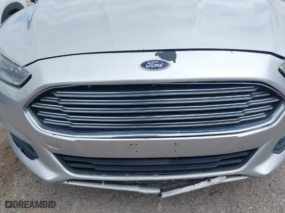 2013 Ford Fusion SE with VIN 3FA6P0HR9DR132114, listed as a IAAI auction lot 42007445 with 133,769 mi miles. Bid and sale history available at carsss.com. Image 6.
