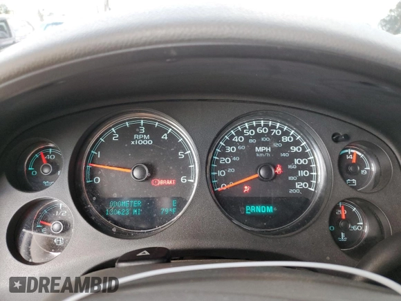 2014 GMC Yukon SLT with VIN 1GKS1CE05ER197674, listed as a Copart auction lot 45934674 with 130,623 mi miles and Salvage Title. Bid and sale history available at carsss.com. Image 9.