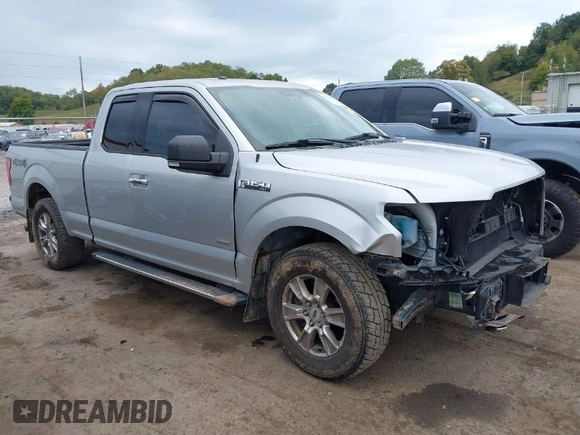 2016 Ford F-150 XLT with VIN 1FTEX1EP0GFD37305, listed as a IAAI auction lot 40364610 with 105,715 mi miles. Bid and sale history available at carsss.com. Image 1.