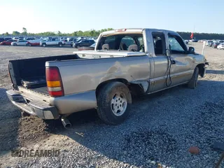 2002 Chevrolet Silverado 1500 LS with VIN 2GCEC19V721384769, listed as a IAAI auction lot 42016625 with Not Provided miles and . Bid and sale history available at DreamBid. Image 4.