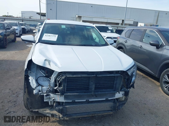 2024 GMC Terrain SLE z VIN 3GKALMEG3RL257313, wystawiony jako IAAI lot #42287772 z przebiegiem 34 062 mil mil oraz . Historia ofert i sprzedaży dostępna na DreamBid. Obrazek 13.
