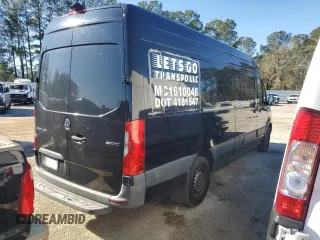 2020 Mercedes-Benz Sprinter Cargo with VIN W1W4ECHY9LT025081, listed as a Copart auction lot 87278744 with 111,933 mi miles and Clean Title. Bid and sale history available at carsss.com. Image 3.
