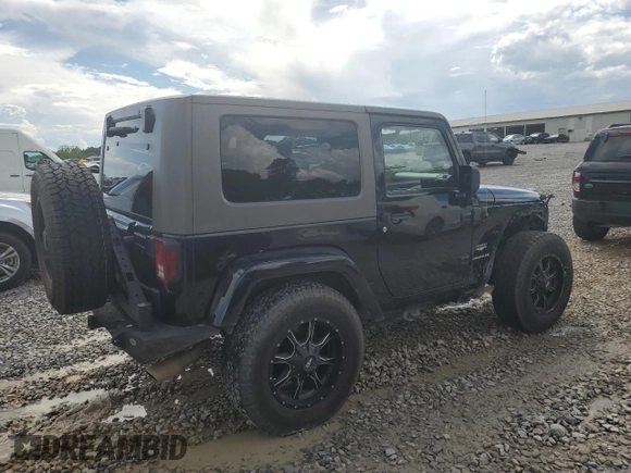 2007 Jeep Wrangler Sahara z VIN 1J8FA54137L209032, wystawiony jako Copart lot #56502475 z przebiegiem 129 402 mil mil oraz Szkoda całkowita • Salvage title. Historia ofert i sprzedaży dostępna na DreamBid. Obrazek 3.