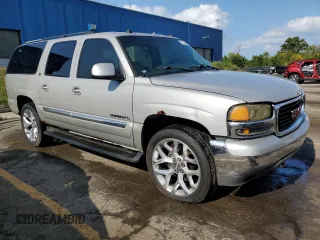 2005 GMC Yukon XL SLT with VIN 1GKFK16Z25J193340, listed as a Copart auction lot 71174814 with 181,732 mi miles and Clean Title. Bid and sale history available at carsss.com. Image 4.