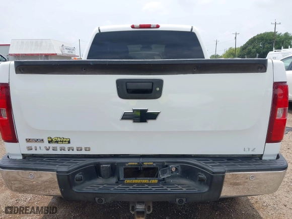2007 Chevrolet Silverado 1500 LT w/1LT with VIN 3GCEK13387G506628, listed as a IAAI auction lot 42087661 with 270,119 mi miles. Bid and sale history available at carsss.com. Image 15.