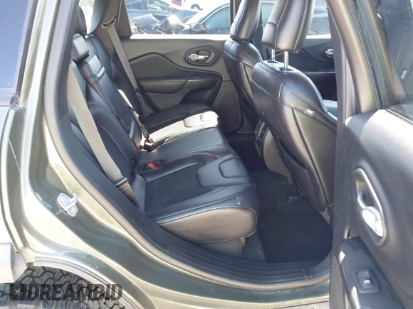 2019 Jeep Cherokee Trailhawk Elite with VIN 1C4PJMBN7KD287506, listed as a IAAI auction lot 42072589 with 108,034 mi miles and . Bid and sale history available at DreamBid. Image 8.