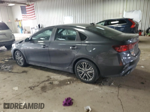 2024 Kia Forte GT-Line with VIN 3KPF54AD1RE835453, listed as a Copart auction lot 44137265 with 2,862 mi miles and Non Repairable. Bid and sale history available at carsss.com. Image 2.