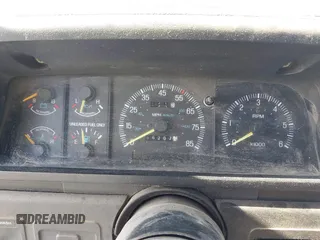 1991 Ford F-150 с VIN 1FTEF14N6MLA42984, выставлен на аукционе IAAI как лот 42370169 с пробегом 86 207 миль миль и . История ставок и продаж доступна на DreamBid. Изображение 7.