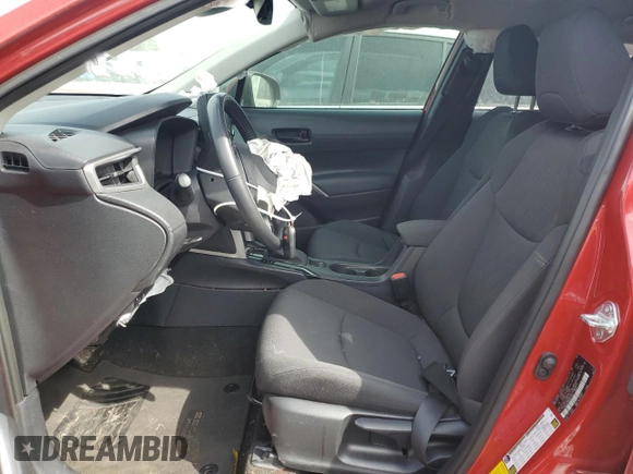 2022 Toyota Corolla Cross LE z VIN 7MUCAAAG6NV027435, wystawiony jako Copart lot #47692545 z przebiegiem 30 376 mil mil oraz Szkody całkowita. Historia ofert i sprzedaży dostępna na DreamBid. Obrazek 7.