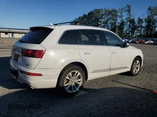 2018 Audi Q7 Premium Plus with VIN WA1LAAF70JD015073, listed as a Copart auction lot 63187185 with 86,353 mi miles and Salvage title. Bid and sale history available at DreamBid. Image 3.