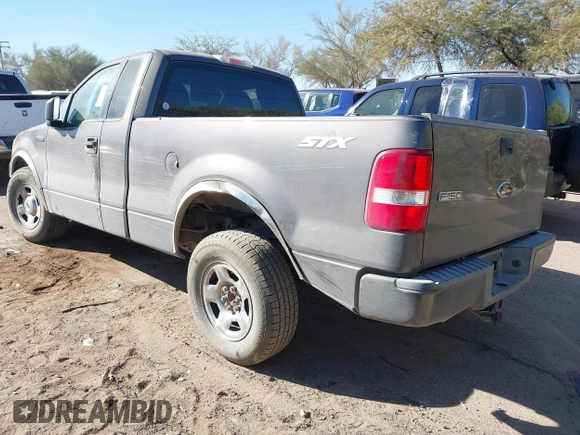 2005 Ford F-150 XL with VIN 1FTRF12275KC36456, listed as a IAAI auction lot 41341871 with 174,498 mi miles. Bid and sale history available at carsss.com. Image 3.