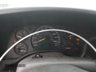 2003 Chevrolet Express Cargo YF7 Upfitter z VIN 1GBFG15T631192686, wystawiony jako Copart lot #51153725 z przebiegiem 124 227 mil mil oraz Czysty tytuł • Clean title. Historia ofert i sprzedaży dostępna na DreamBid. Obrazek 9.