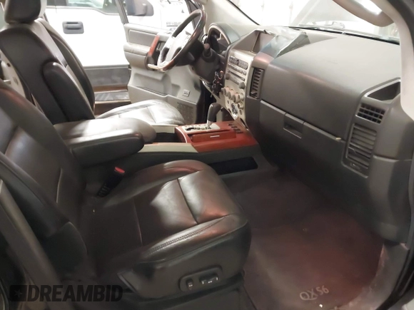 2005 Infiniti QX56 with VIN 5N3AA08CX5N808272, listed as a IAAI auction lot 41790423 with 199,524 mi miles. Bid and sale history available at carsss.com. Image 5.