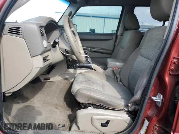 2009 Jeep Commander Sport with VIN 1J8HH48K29C514896, listed as a Copart auction lot 79316244 with 232,761 mi miles and Clean title. Bid and sale history available at DreamBid. Image 7.