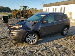 2014 Jeep Cherokee Limited with VIN 1C4PJLDS4EW298873, listed as a Copart auction lot 76971764 with 34,575 mi miles and Salvage Title. Bid and sale history available at carsss.com. Image 1.