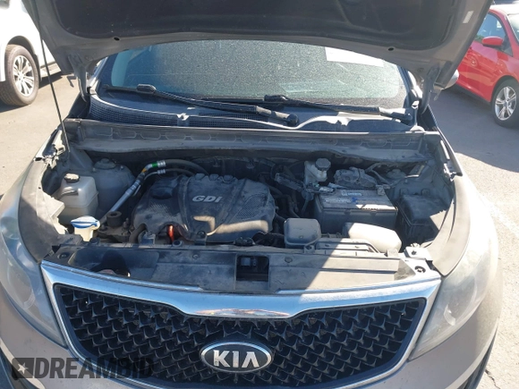 2016 Kia Sportage LX with VIN KNDPBCAC9G7840928, listed as a IAAI auction lot 42096987 with 211,548 mi miles and . Bid and sale history available at carsss.com. Image 10.