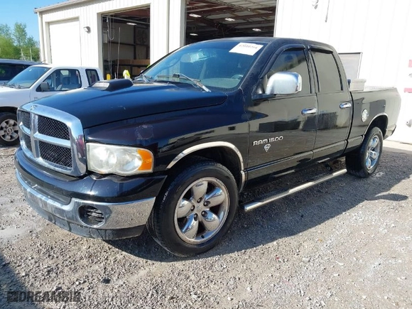 2004 Dodge Ram 1500 SLT with VIN 1D7HA18N04J275525, listed as a IAAI auction lot 42010264 with 197,017 mi miles. Bid and sale history available at carsss.com. Image 2.