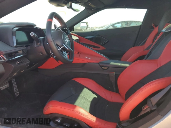 2024 Chevrolet Corvette 2LT z VIN 1G1YB3D42R5112349, wystawiony jako Copart lot #77678864 z przebiegiem 1 865 mil mil oraz Szkoda całkowita • Salvage title. Historia ofert i sprzedaży dostępna na DreamBid. Obrazek 7.
