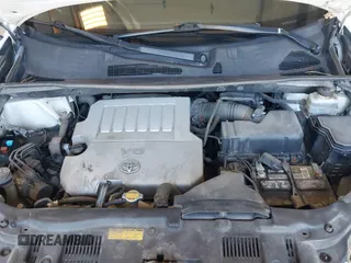 2008 Toyota Highlander with VIN JTEES41A582028404, listed as a IAAI auction lot 42608413 with 225,070 mi miles and . Bid and sale history available at DreamBid. Image 10.