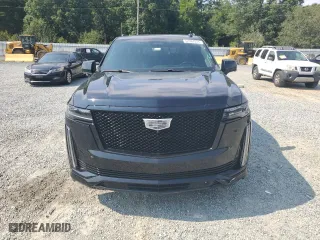 2022 Cadillac Escalade Sport with VIN 1GYS4FKL3NR136661, listed as a Copart auction lot 62984514 with 31,969 mi miles and Salvage Title. Bid and sale history available at carsss.com. Image 5.