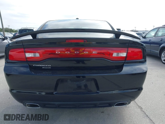 2013 Dodge Charger SXT z VIN 2C3CDXJG2DH528683, wystawiony jako IAAI lot #41644348 z przebiegiem 124 157 mil mil oraz . Historia ofert i sprzedaży dostępna na DreamBid. Obrazek 16.