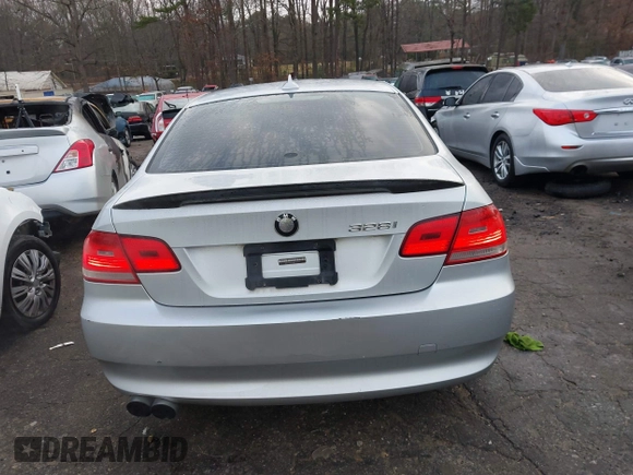 2008 BMW 3 Series 328i with VIN WBAWB33588P134333, listed as a IAAI auction lot 41217964 with 171,541 mi miles. Bid and sale history available at carsss.com. Image 16.