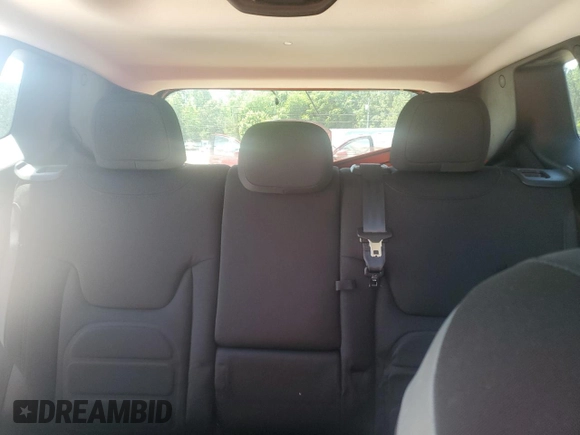 2017 Jeep Renegade Latitude z VIN ZACCJABB0HPF01331, wystawiony jako Copart lot #57250475 z przebiegiem 83 484 mil mil oraz Szkoda całkowita • Salvage title. Historia ofert i sprzedaży dostępna na DreamBid. Obrazek 10.