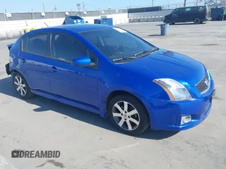 2012 Nissan Sentra 2.0 z VIN 3N1AB6AP6CL623470, wystawiony jako IAAI lot #42206460 z przebiegiem 148 494 mil mil oraz . Historia ofert i sprzedaży dostępna na DreamBid. Obrazek 1.
