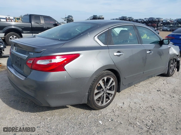 2016 Nissan Altima 2.5 SL with VIN 1N4AL3APXGC246190, listed as a IAAI auction lot 41452833 with 120,789 mi miles. Bid and sale history available at carsss.com. Image 4.