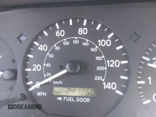 2001 Toyota Camry CE with VIN JT2BG22K810539653, listed as a IAAI auction lot 42236078 with 241,250 mi miles and . Bid and sale history available at DreamBid. Image 7.