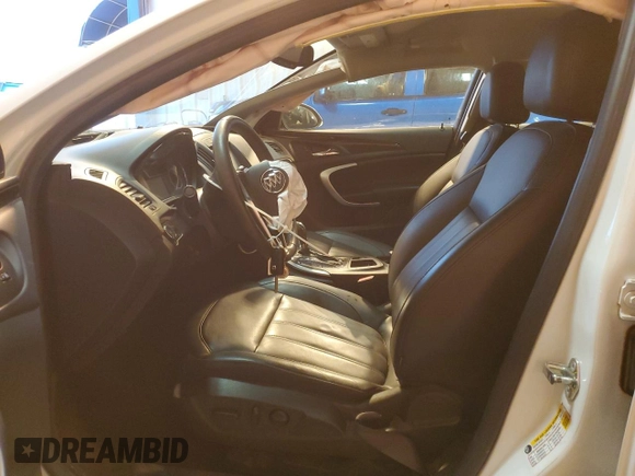 2016 Buick Regal z VIN 2G4GK5EX5G9155330, wystawiony jako Copart lot #51787545 z przebiegiem 43 629 mil mil oraz Szkoda całkowita • Salvage title. Historia ofert i sprzedaży dostępna na DreamBid. Obrazek 7.