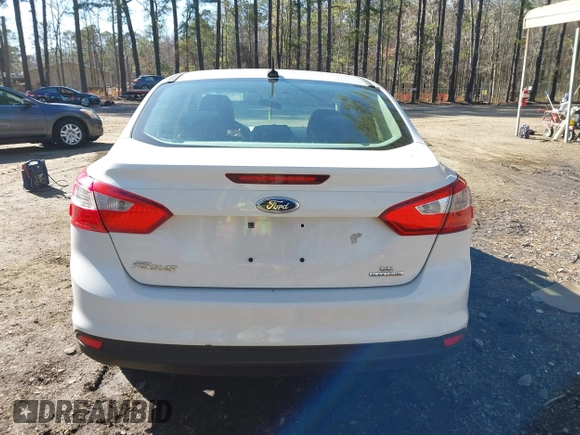 2014 Ford Focus SE with VIN 1FADP3F27EL222599, listed as a IAAI auction lot 41856441 with 120,103 mi miles and . Bid and sale history available at DreamBid. Image 16.