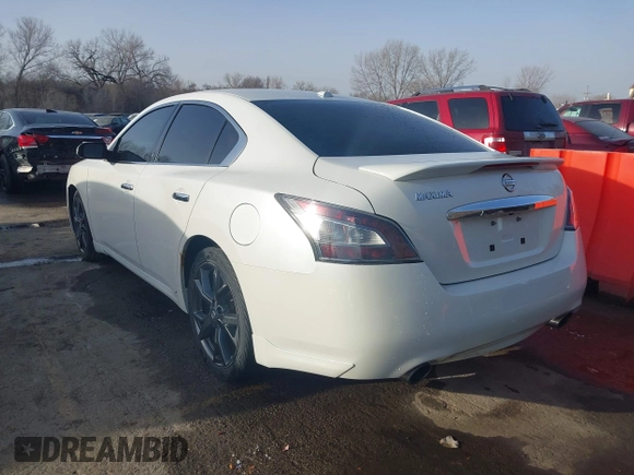 2013 Nissan Maxima SV with VIN 1N4AA5AP4DC821476, listed as a IAAI auction lot 41782887 with 140,956 mi miles and . Bid and sale history available at DreamBid. Image 3.
