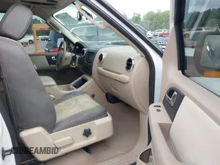2005 Ford Expedition Eddie Bauer with VIN 1FMPU17555LA32826, listed as a IAAI auction lot 42038355 with 120,000 mi miles and . Bid and sale history available at DreamBid. Image 5.