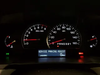 2008 Cadillac DTS 1SA z VIN 1G6KD57Y08U136593, wystawiony jako Copart lot #49208925 z przebiegiem 145 099 mil mil oraz Szkoda całkowita • Salvage title. Historia ofert i sprzedaży dostępna na DreamBid. Obrazek 9.